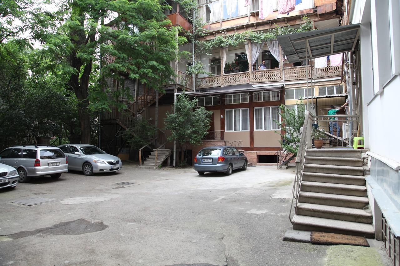 Liberty Square Sent2 Apartment Tbilisi Luaran gambar
